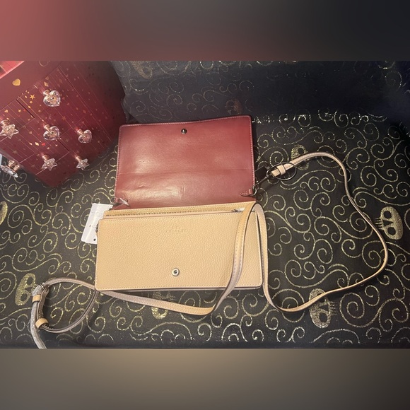 Coach Hayden in Beechwood w Leather Sequin Flowers Crossbody Clutch Dinky